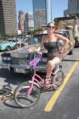 v2006_ArtCar_3_Parade 473